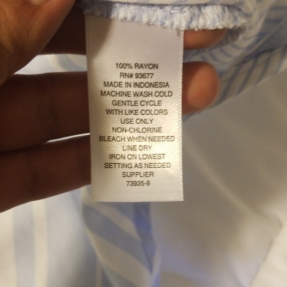 Top - Picture 4 of 4